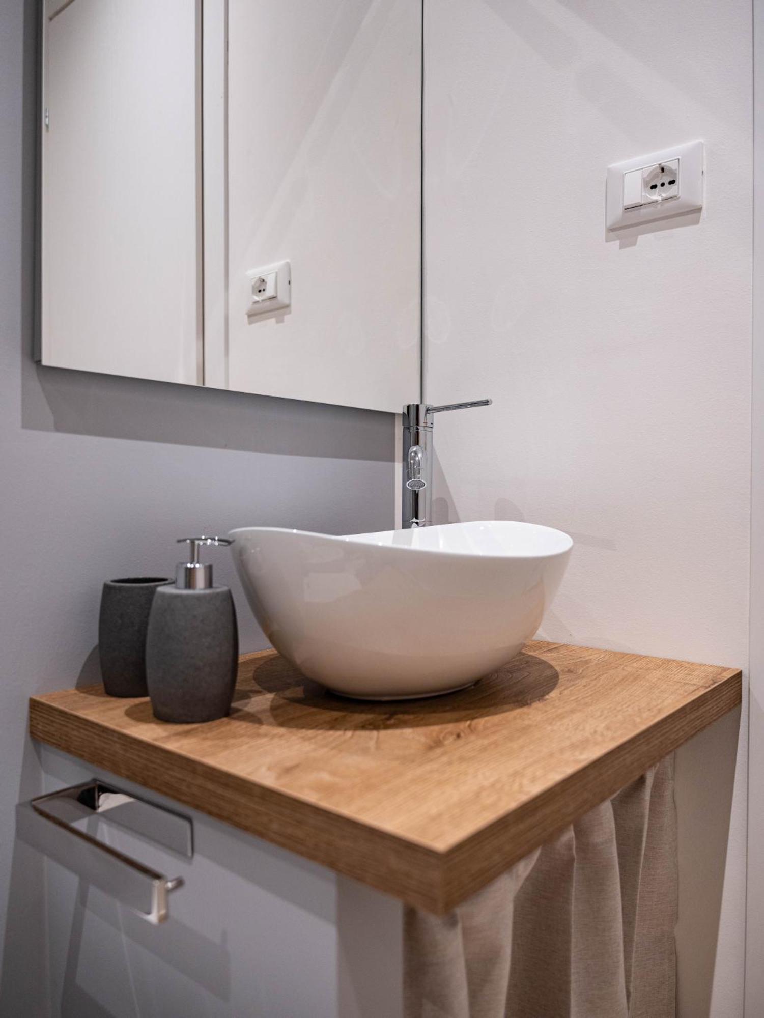 Moor Assarotti Suites - Genova City Center Eksteriør billede